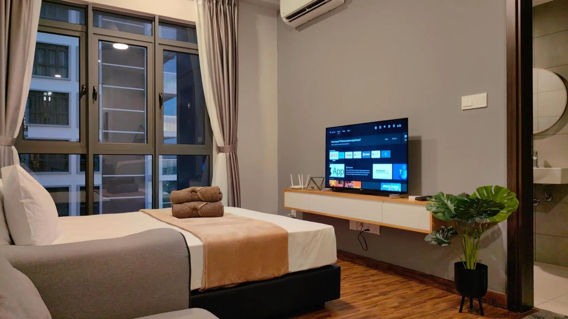 Near Airport K Avenue Family Room Donggongon 0*,