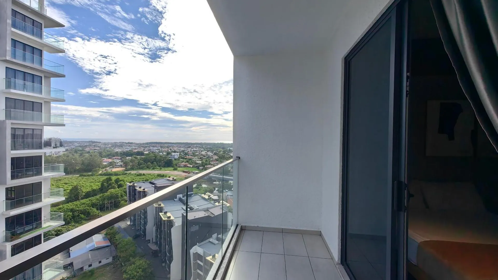 Near Airport K Avenue Family Room Donggongon 0*,  Malaysia